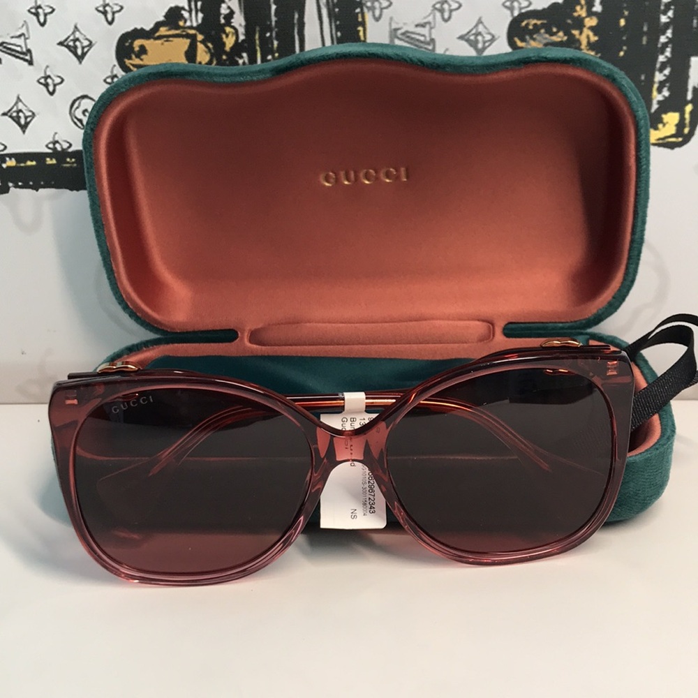 New ✨ Authentic Gucci GG1010S 004 Oversized Cat-Eye Sunglasses ✨ - Picture 13 of 13
